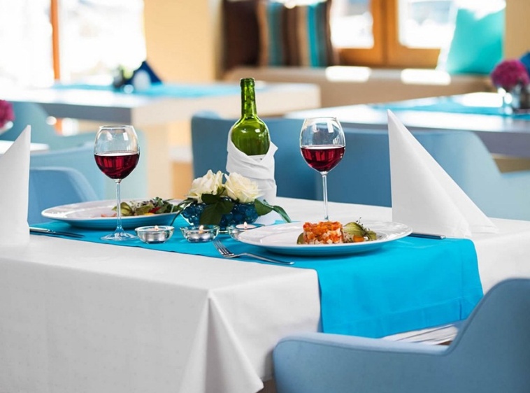 Restauracja LazurowaRestauracja Lazurowa - Zaprszamy!