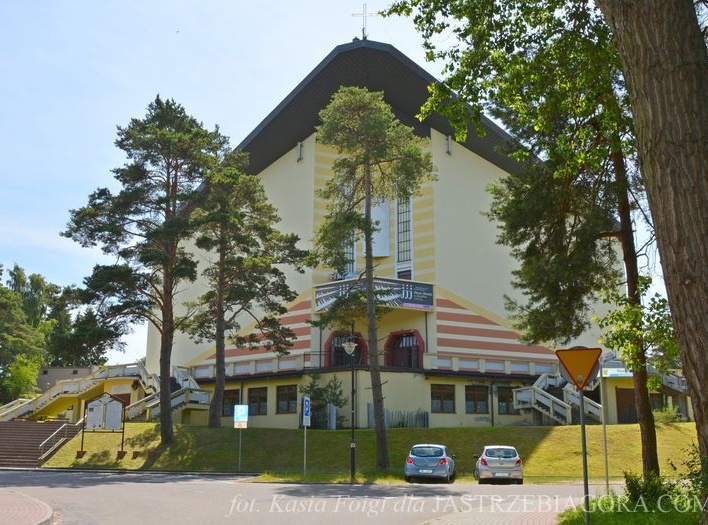 Kościół p.w. św Ignacego Loyoli w Jastrzębiej Górze 